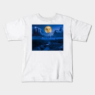 power animal Kids T-Shirt